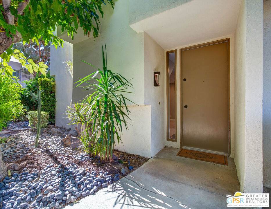 https://bt-photos.global.ssl.fastly.net/socal/orig_boomver_1_445364382-2.jpg