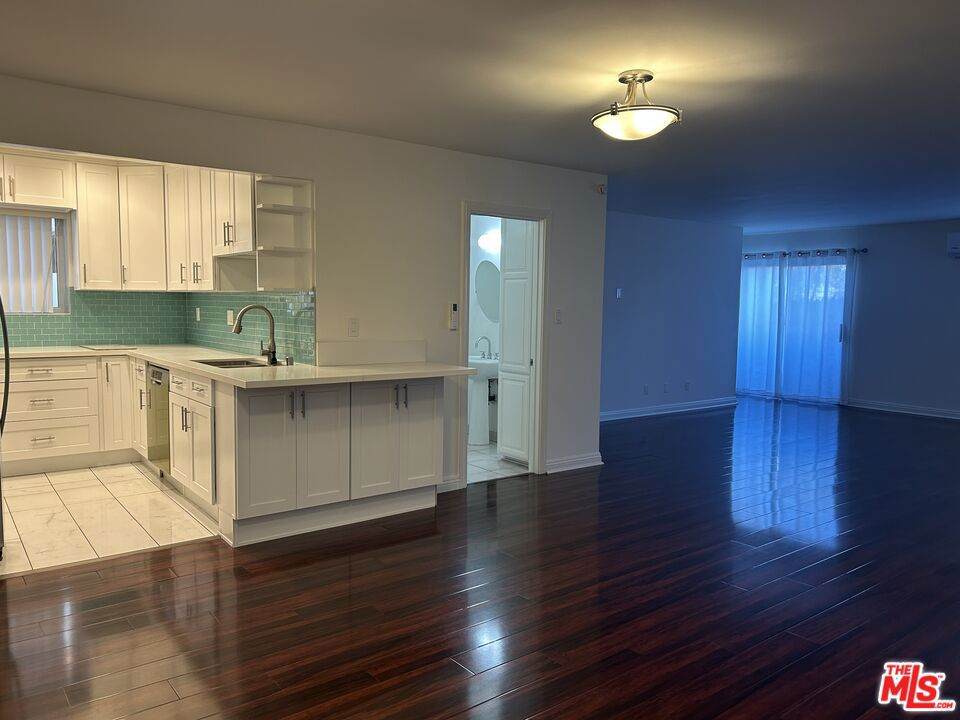 https://bt-photos.global.ssl.fastly.net/socal/orig_boomver_1_445365383-2.jpg