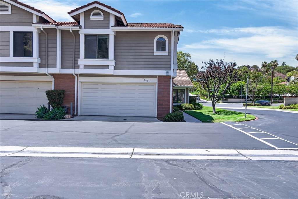 https://bt-photos.global.ssl.fastly.net/socal/orig_boomver_1_445369550-2.jpg