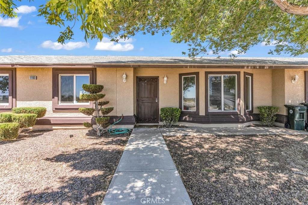 11183 Merino Avenue - Photo 1