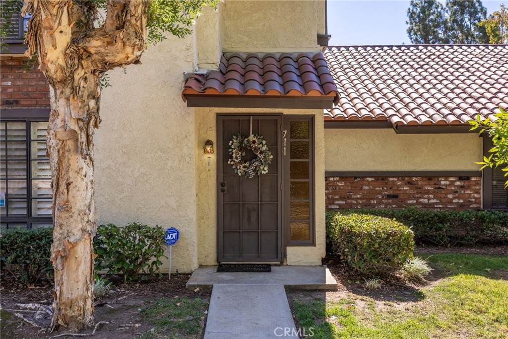https://bt-photos.global.ssl.fastly.net/socal/orig_boomver_1_445376389-2.jpg