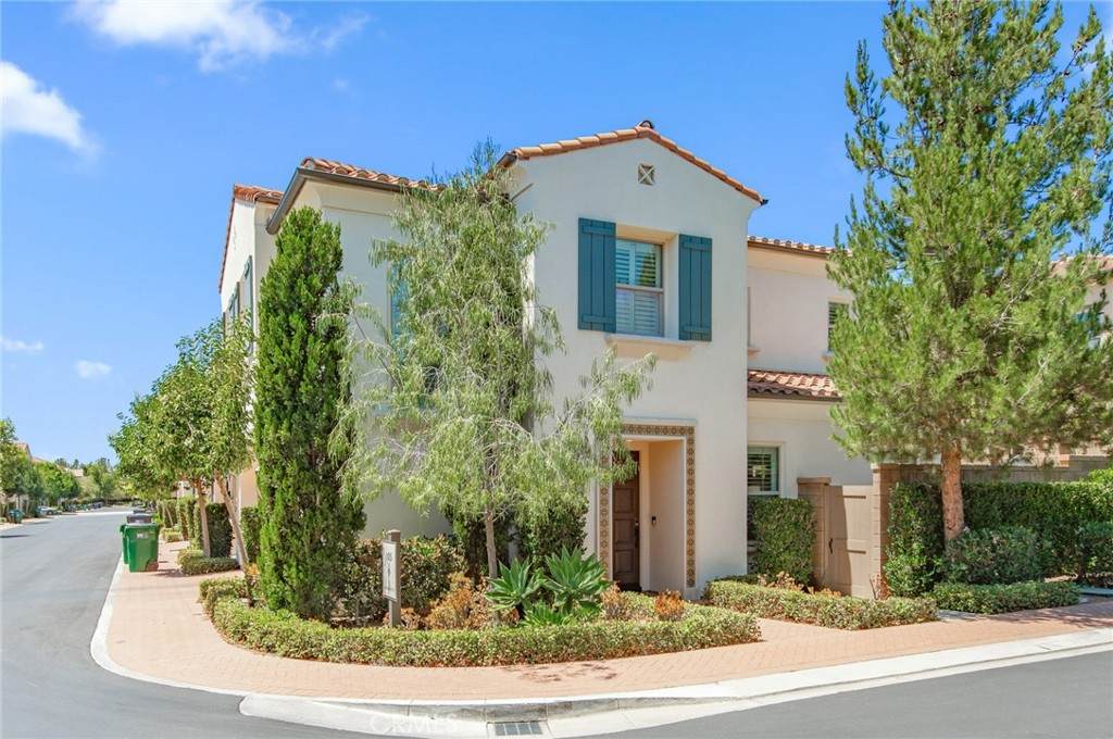 https://bt-photos.global.ssl.fastly.net/socal/orig_boomver_1_445376615-2.jpg