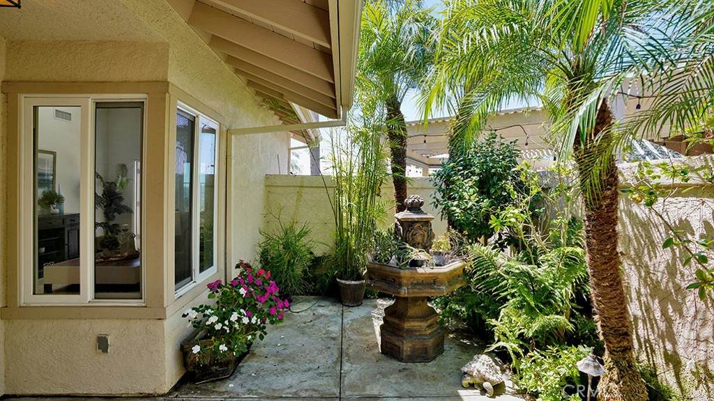 https://bt-photos.global.ssl.fastly.net/socal/orig_boomver_1_445387051-2.jpg