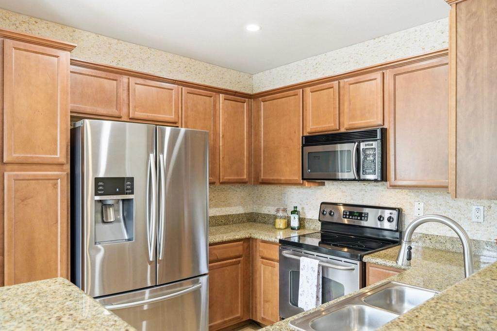 3855 Elijah Ct - Photo 1
