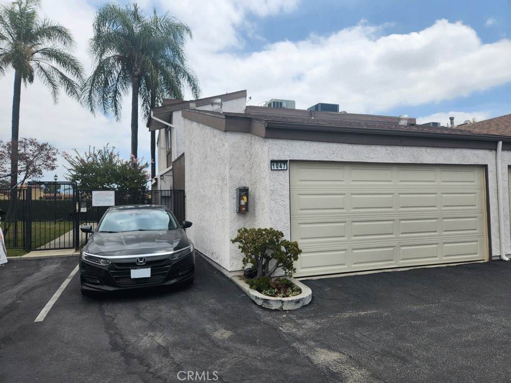 https://bt-photos.global.ssl.fastly.net/socal/orig_boomver_1_445401508-2.jpg