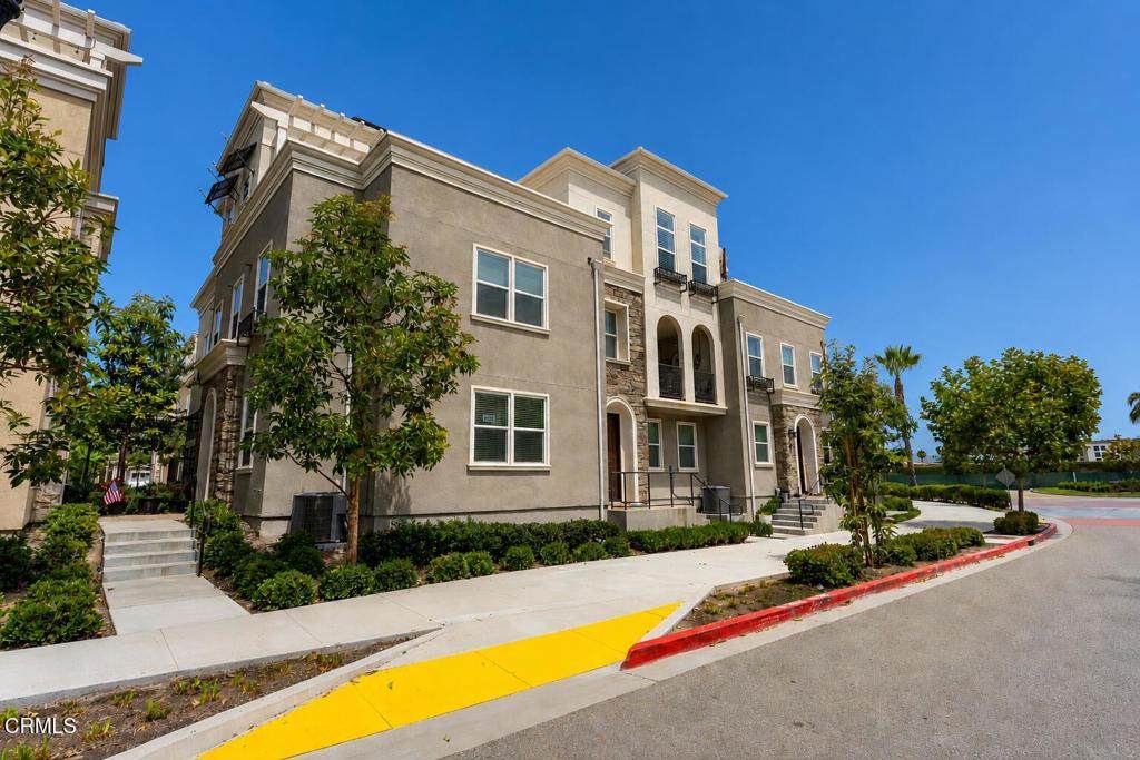 613 Winchester Drive - Photo 1