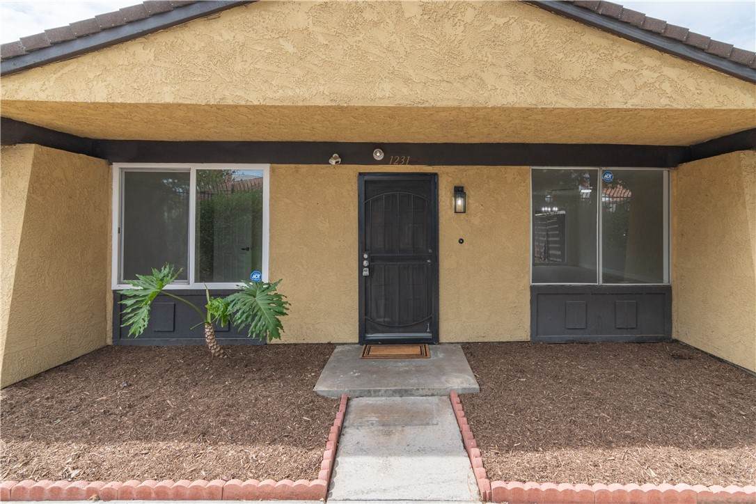 https://bt-photos.global.ssl.fastly.net/socal/orig_boomver_1_445514783-2.jpg