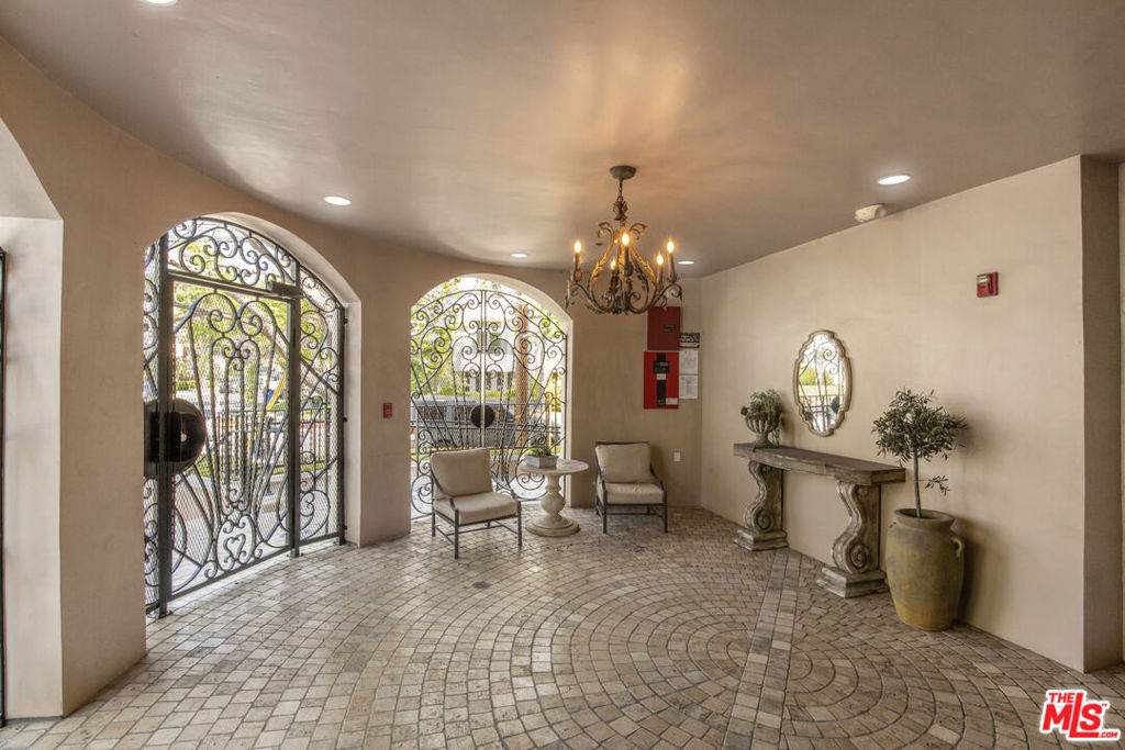 https://bt-photos.global.ssl.fastly.net/socal/orig_boomver_1_445559948-2.jpg