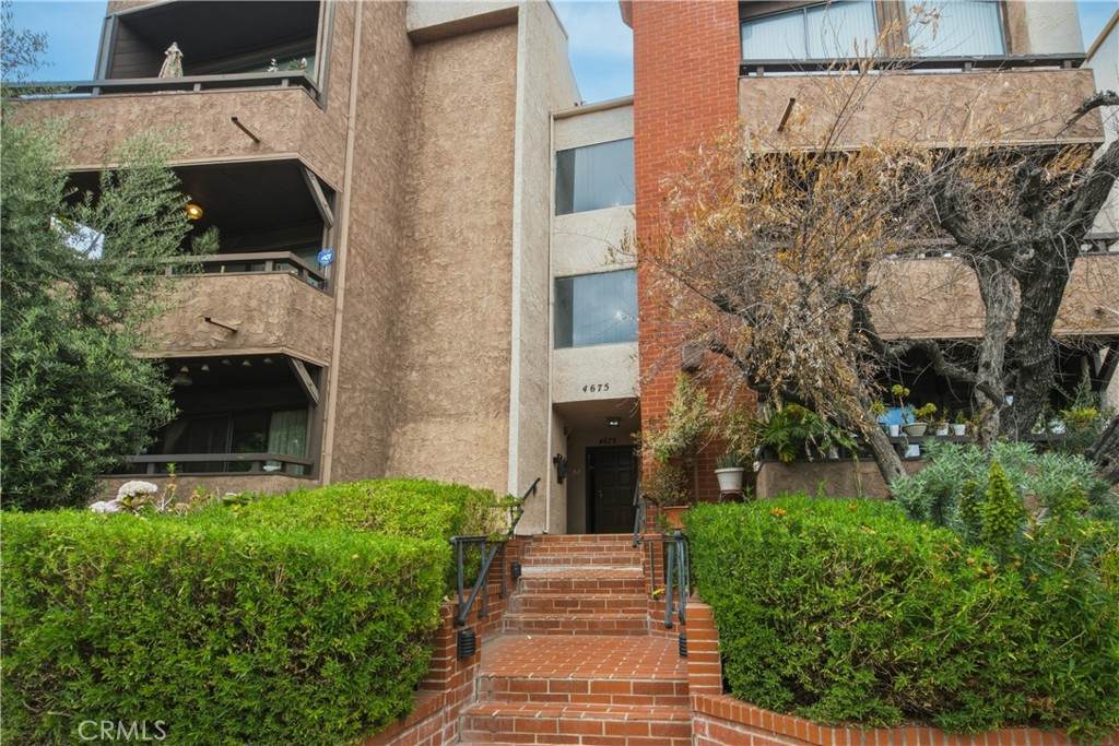 4675 Willis Avenue - Photo 1