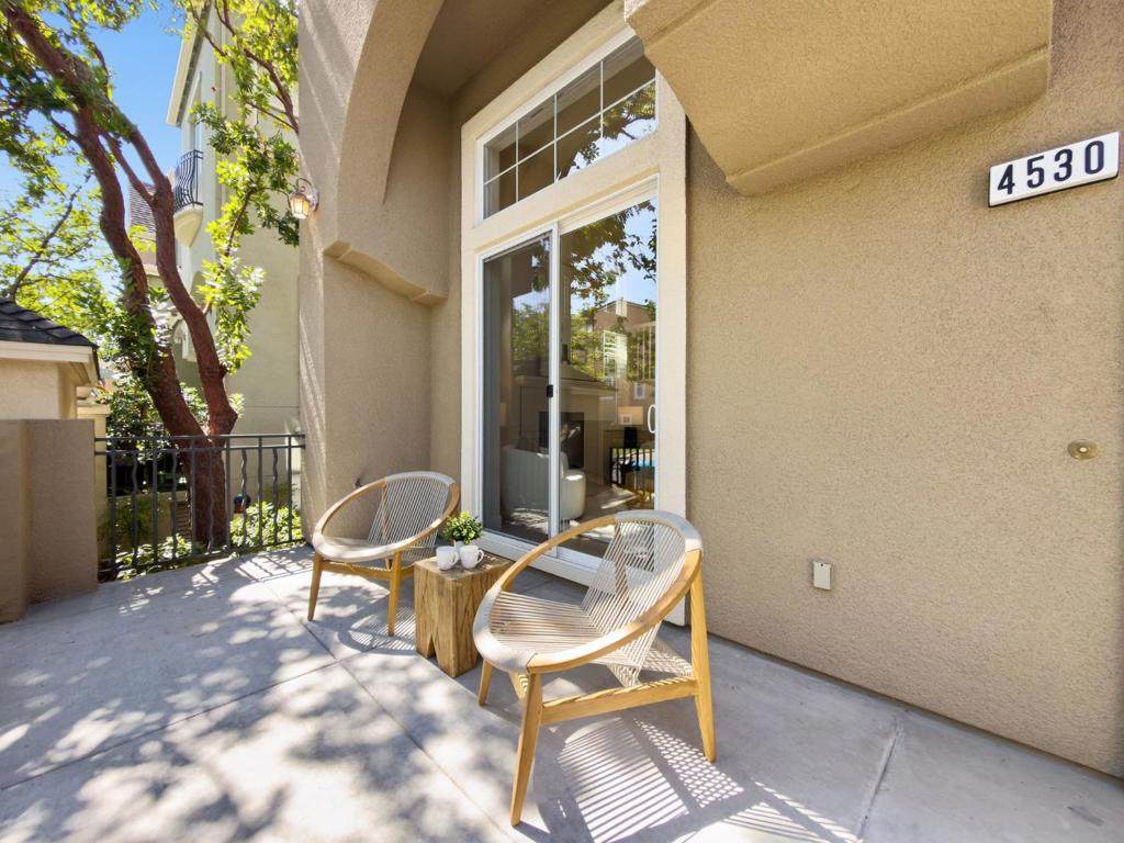 https://bt-photos.global.ssl.fastly.net/socal/orig_boomver_1_445581339-2.jpg