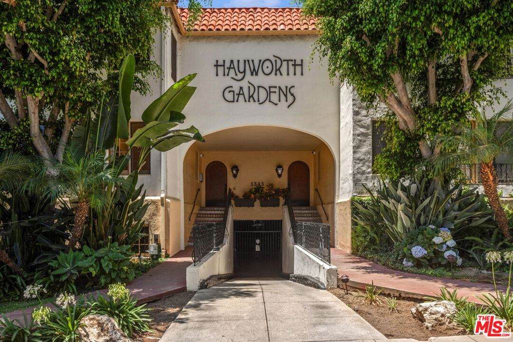 https://bt-photos.global.ssl.fastly.net/socal/orig_boomver_1_445587739-2.jpg