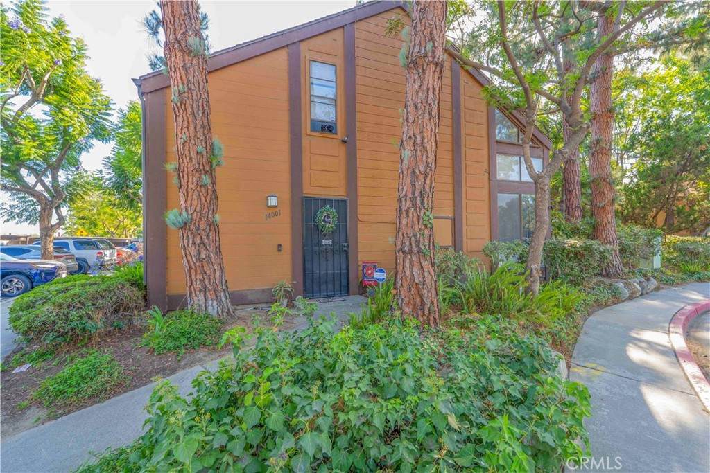 14001 Bayside Drive - Photo 1
