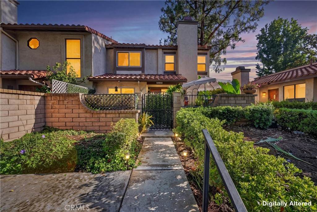 9873 Amalfi Way - Photo 1