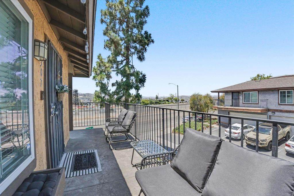 https://bt-photos.global.ssl.fastly.net/socal/orig_boomver_1_445616970-2.jpg