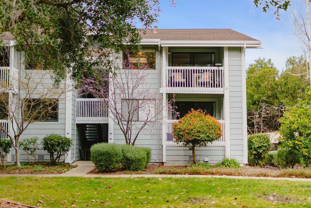 938 Clark Avenue - Photo 1