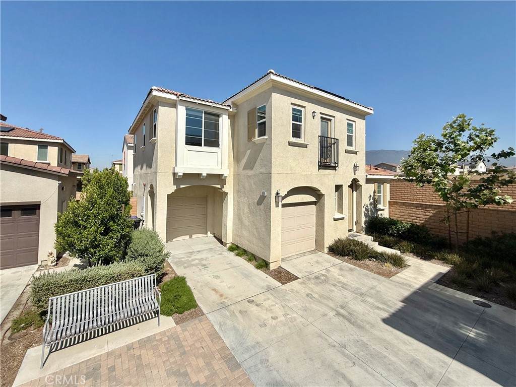 https://bt-photos.global.ssl.fastly.net/socal/orig_boomver_1_445637642-2.jpg