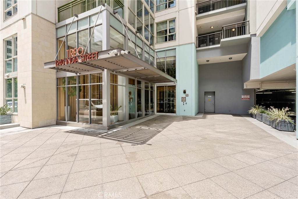 1240 India Street - Photo 1