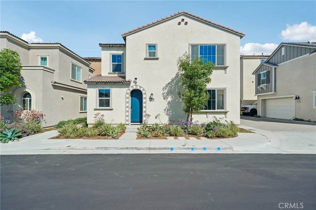 https://bt-photos.global.ssl.fastly.net/socal/orig_boomver_1_445645449-2.jpg