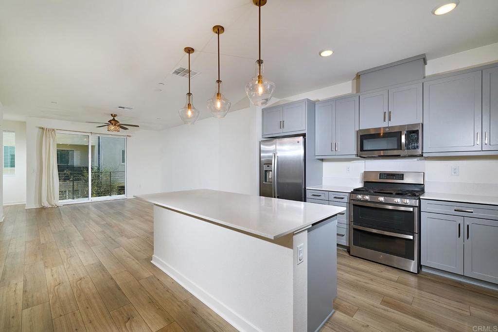5474 Shorefront Drive - Photo 1