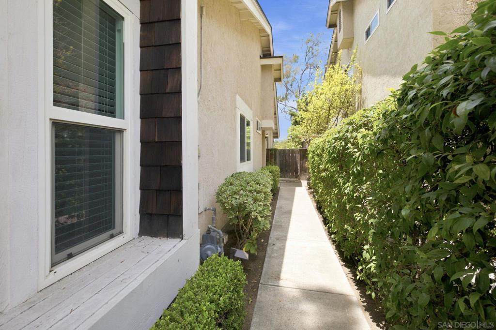 https://bt-photos.global.ssl.fastly.net/socal/orig_boomver_1_445658143-2.jpg