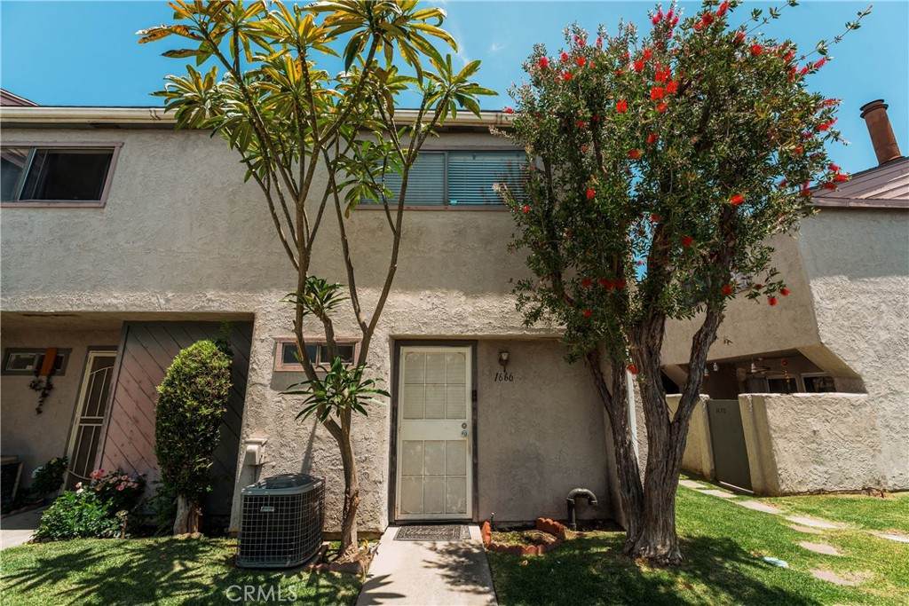 1666 Puente - Photo 1