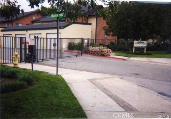 2655 Shadow Hills - Photo 1