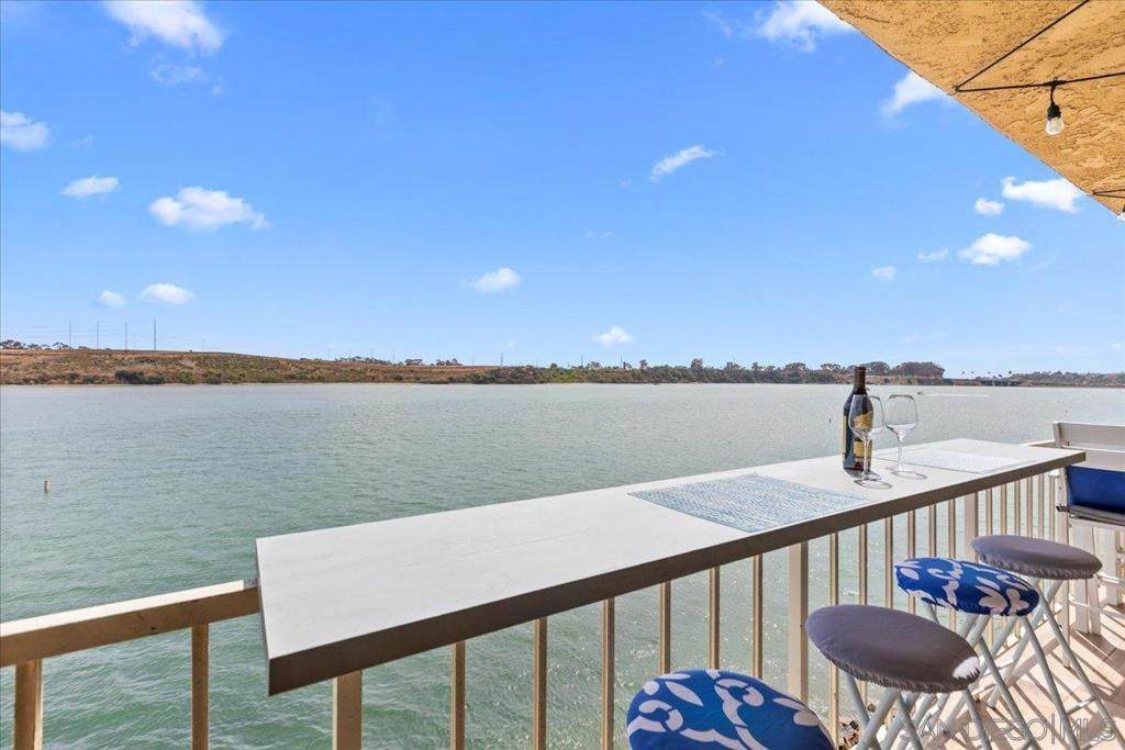 4747 Marina - Photo 1
