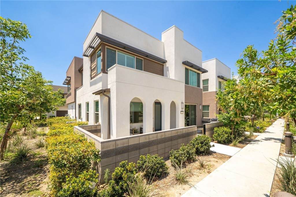 3590 Peckham Paseo - Photo 1