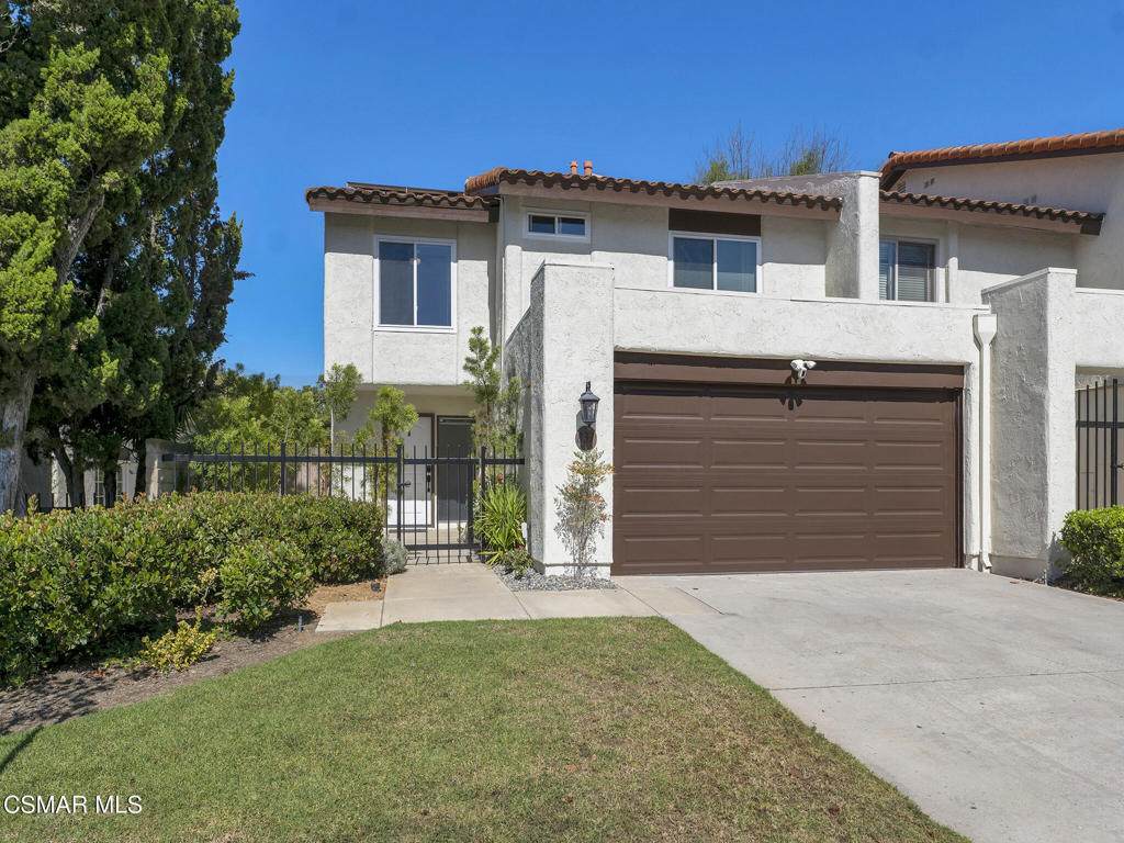 833 Shadow Lake Drive - Photo 1
