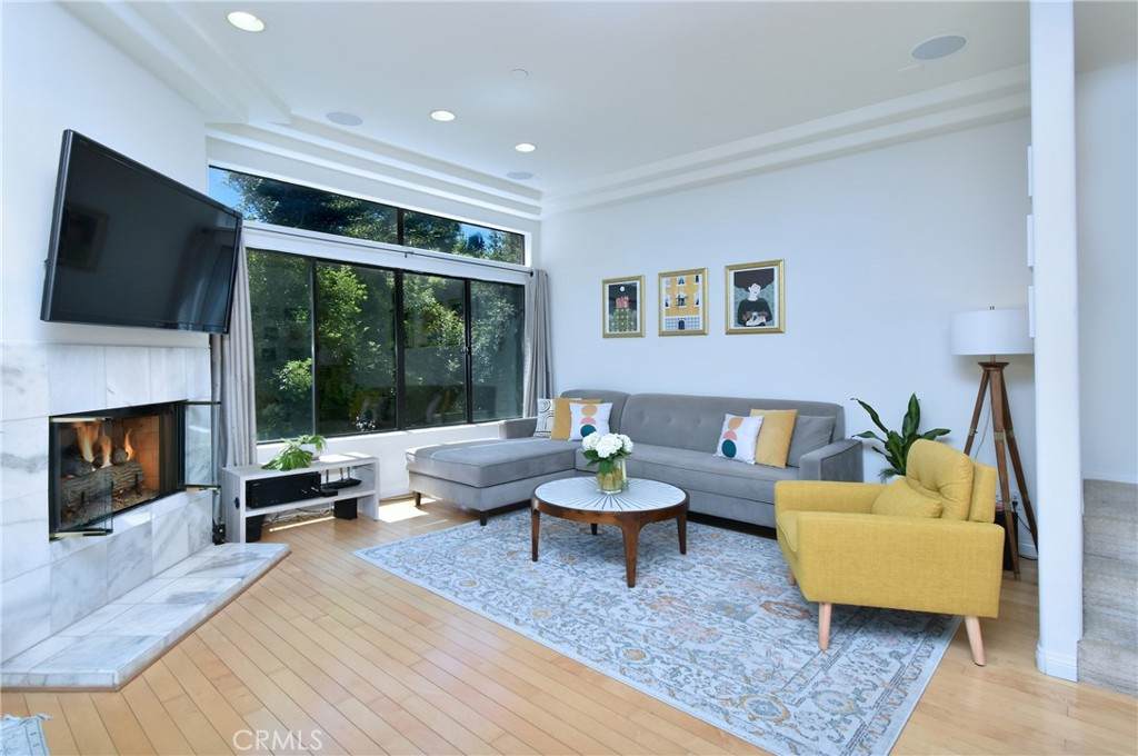 11847 Laurelwood - Photo 1