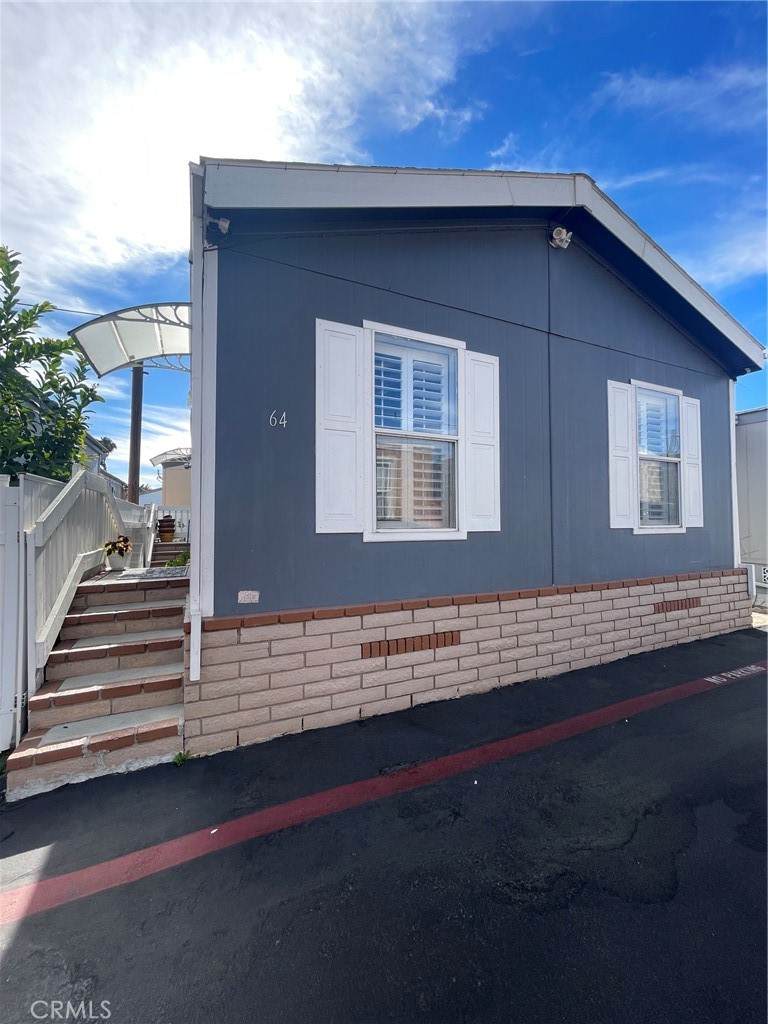 7560 Woodman Place - Photo 1