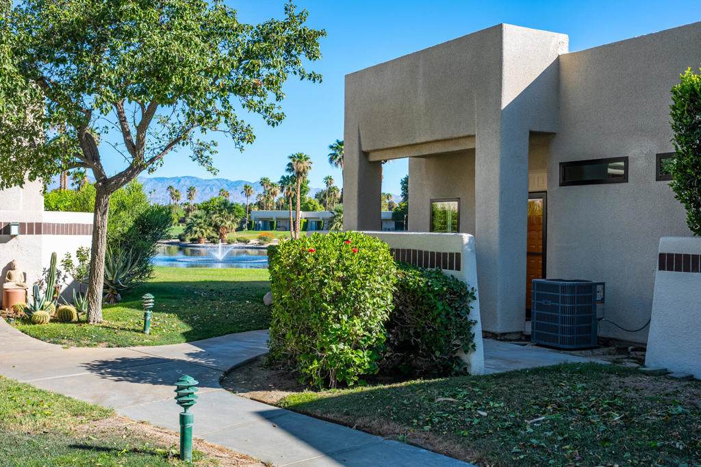 https://bt-photos.global.ssl.fastly.net/socal/orig_boomver_1_445793107-2.jpg