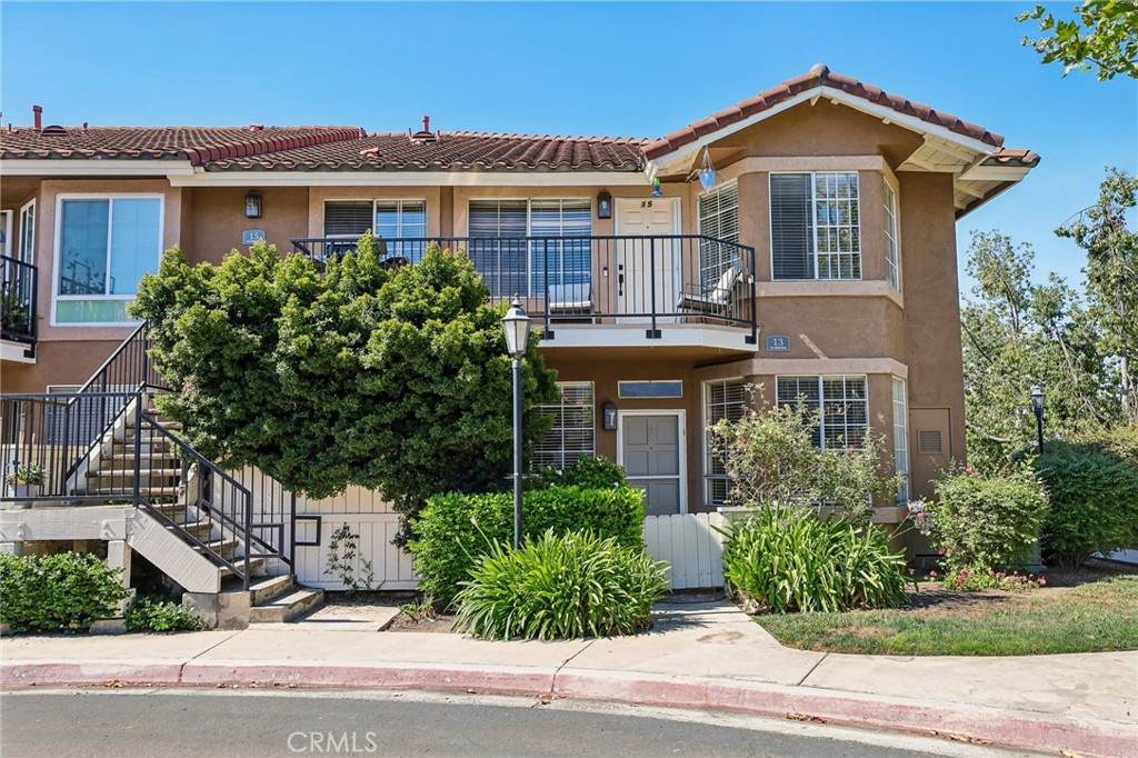15 Via Hermosa - Photo 1