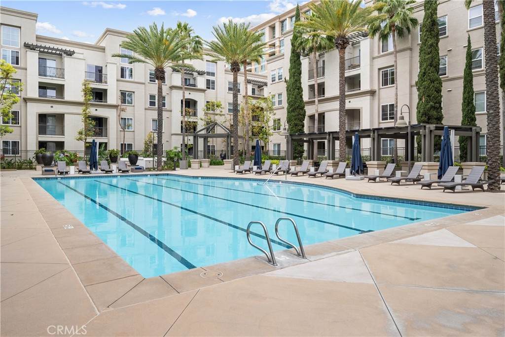 https://bt-photos.global.ssl.fastly.net/socal/orig_boomver_1_445801523-2.jpg