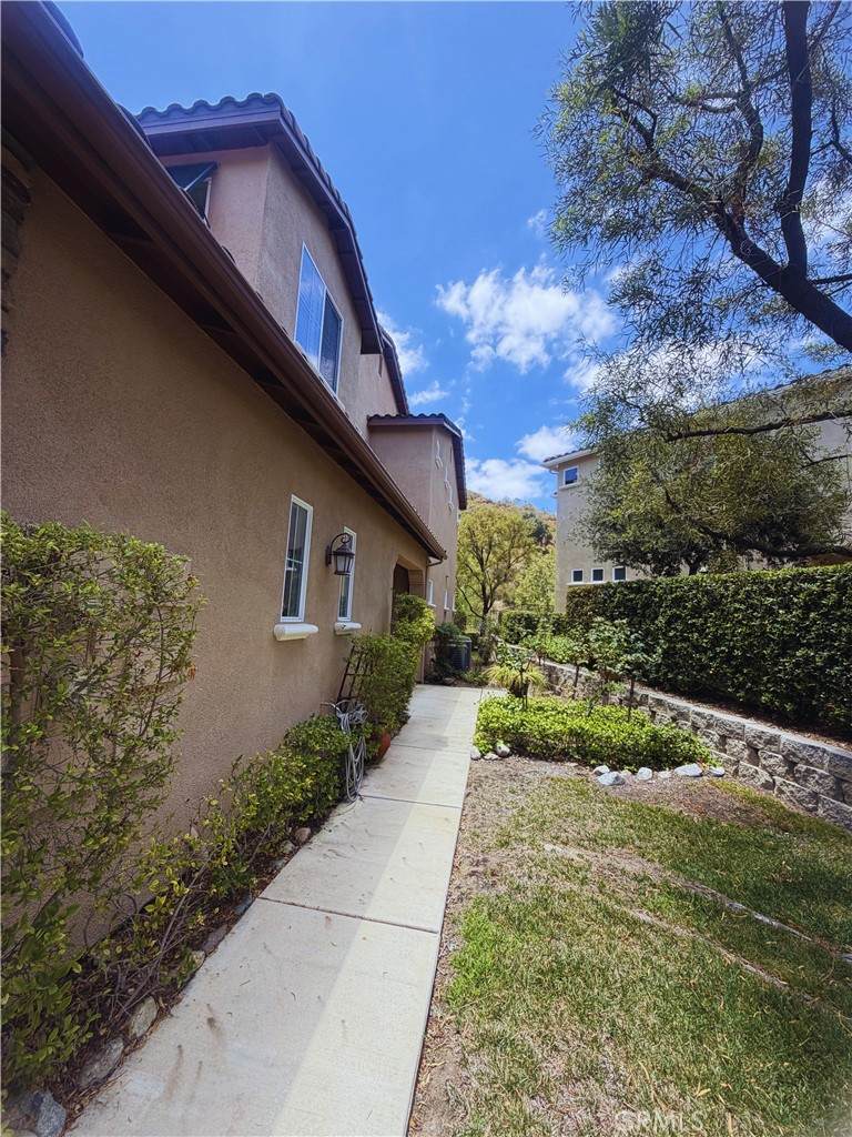 https://bt-photos.global.ssl.fastly.net/socal/orig_boomver_1_445806095-2.jpg