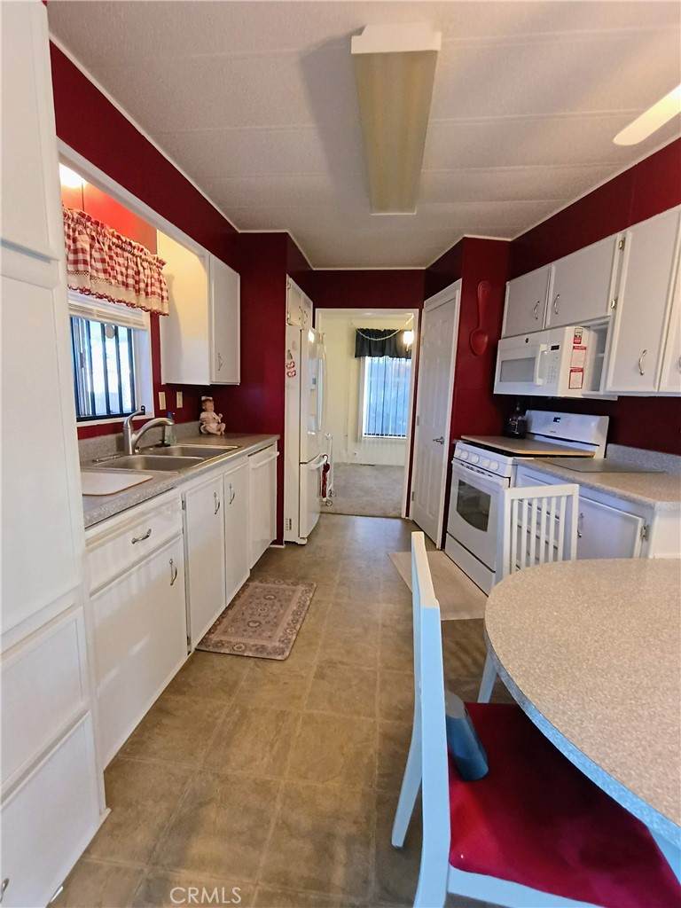 17640 Corkill Road - Photo 1