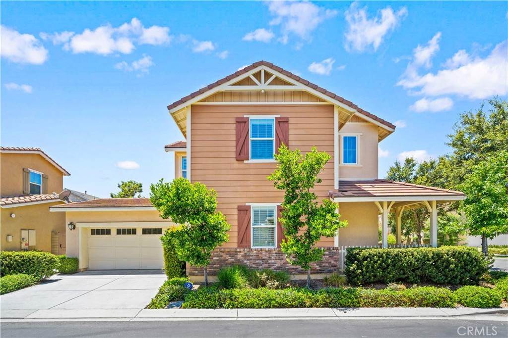 222 Compass - Photo 1