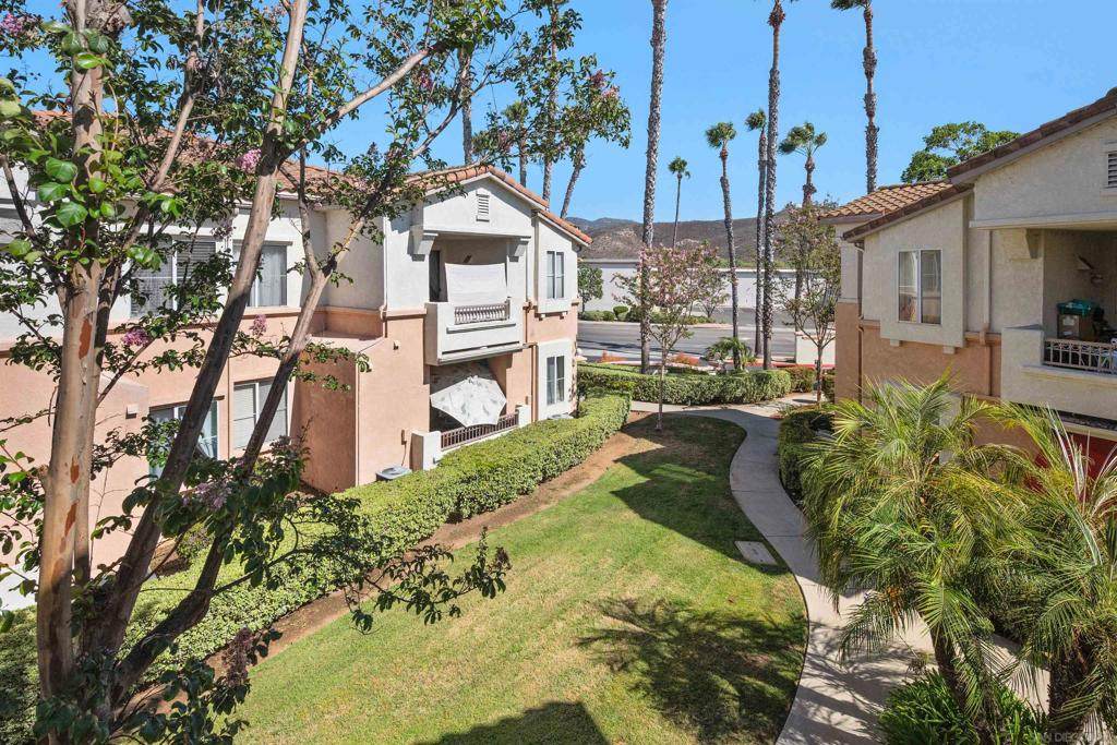 https://bt-photos.global.ssl.fastly.net/socal/orig_boomver_1_445863364-2.jpg