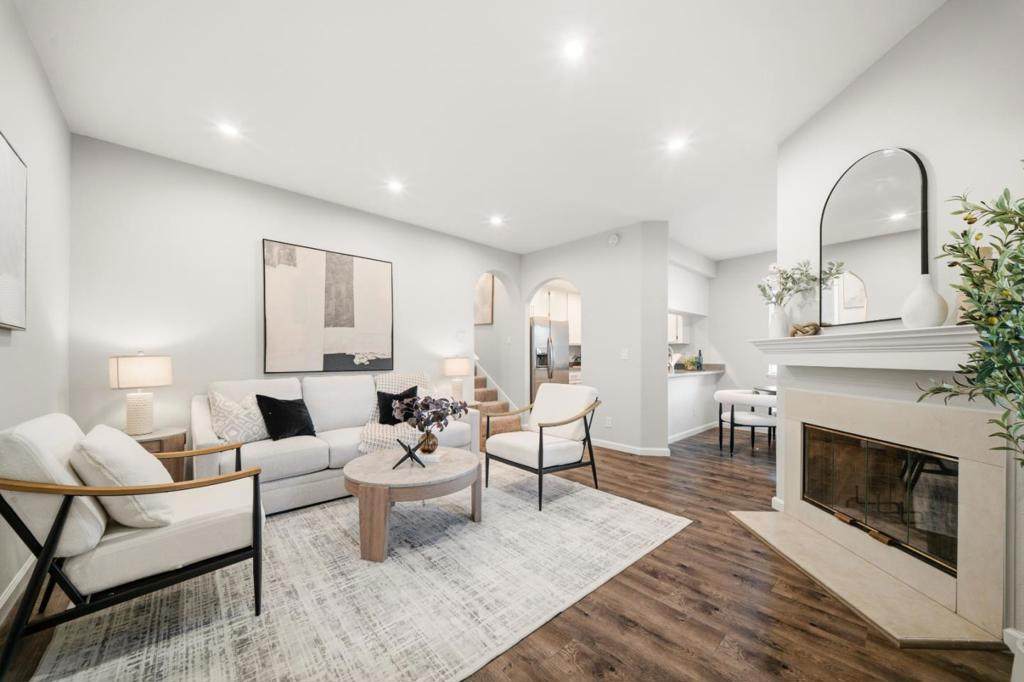 101 Sunnyhills Court - Photo 1