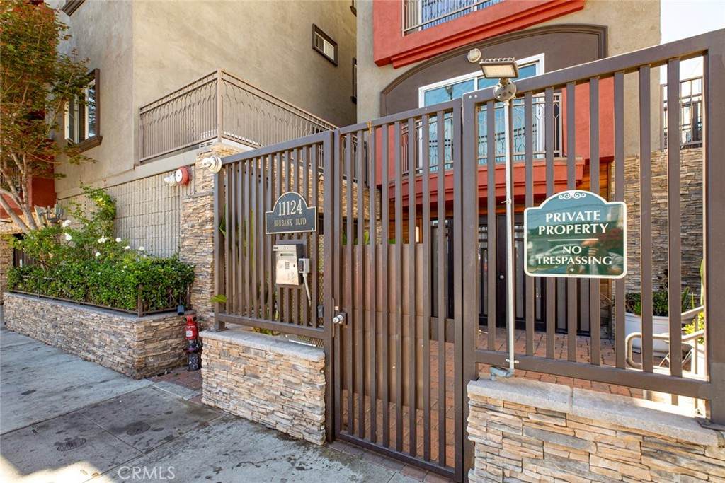 https://bt-photos.global.ssl.fastly.net/socal/orig_boomver_1_445868726-2.jpg