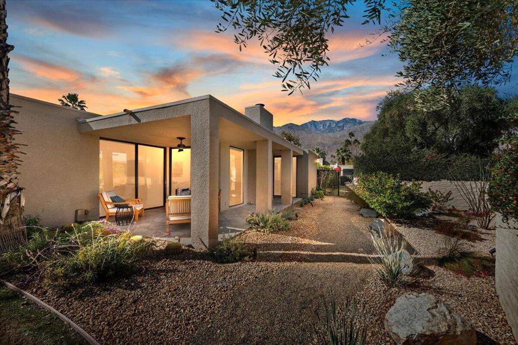 1800 La Paloma - Photo 1