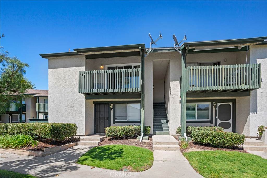 23232 Orange Av - Photo 1