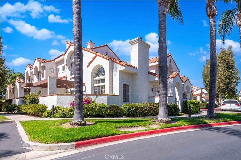 https://bt-photos.global.ssl.fastly.net/socal/orig_boomver_1_445899113-2.jpg