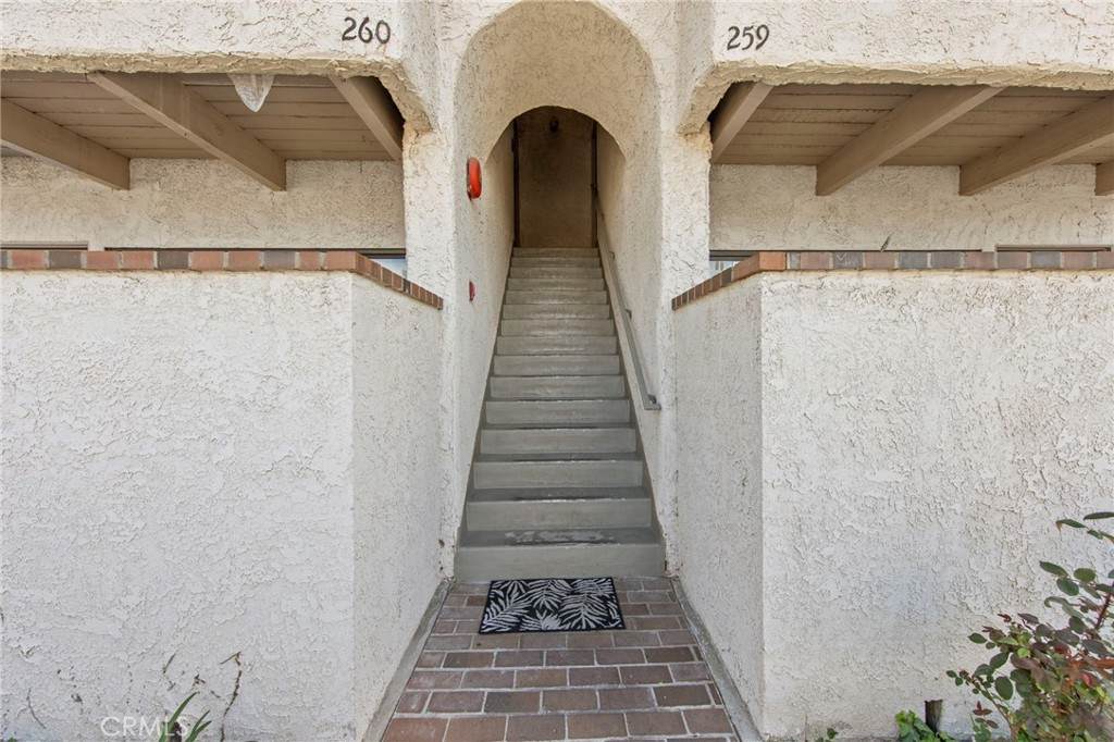 https://bt-photos.global.ssl.fastly.net/socal/orig_boomver_1_445935291-2.jpg