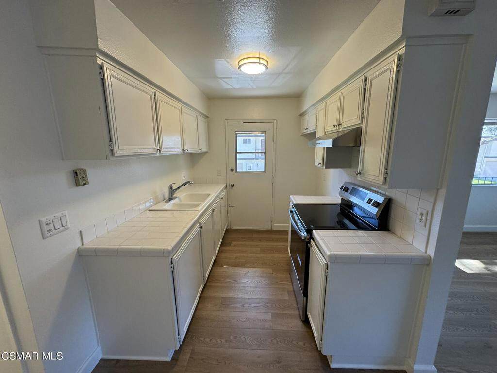 2028 Avenida Vista Delmonte - Photo 1