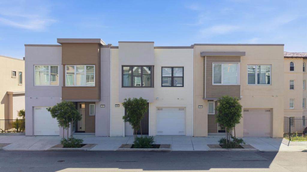 493 Cambridge Street - Photo 1