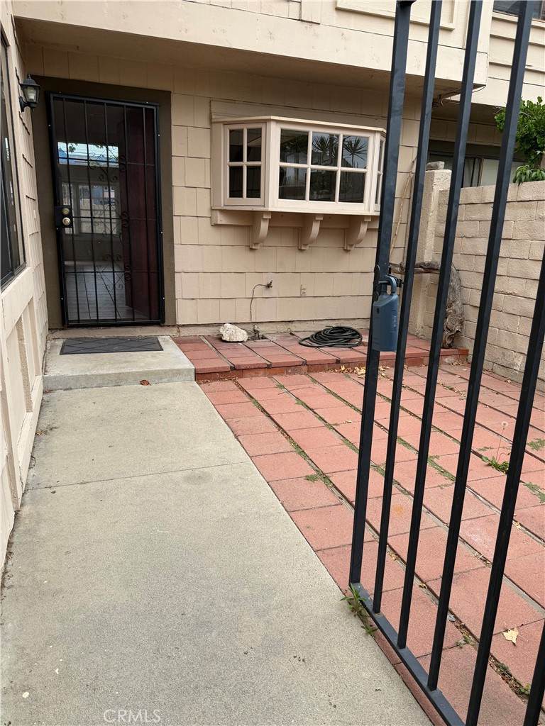 https://bt-photos.global.ssl.fastly.net/socal/orig_boomver_1_446130107-2.jpg