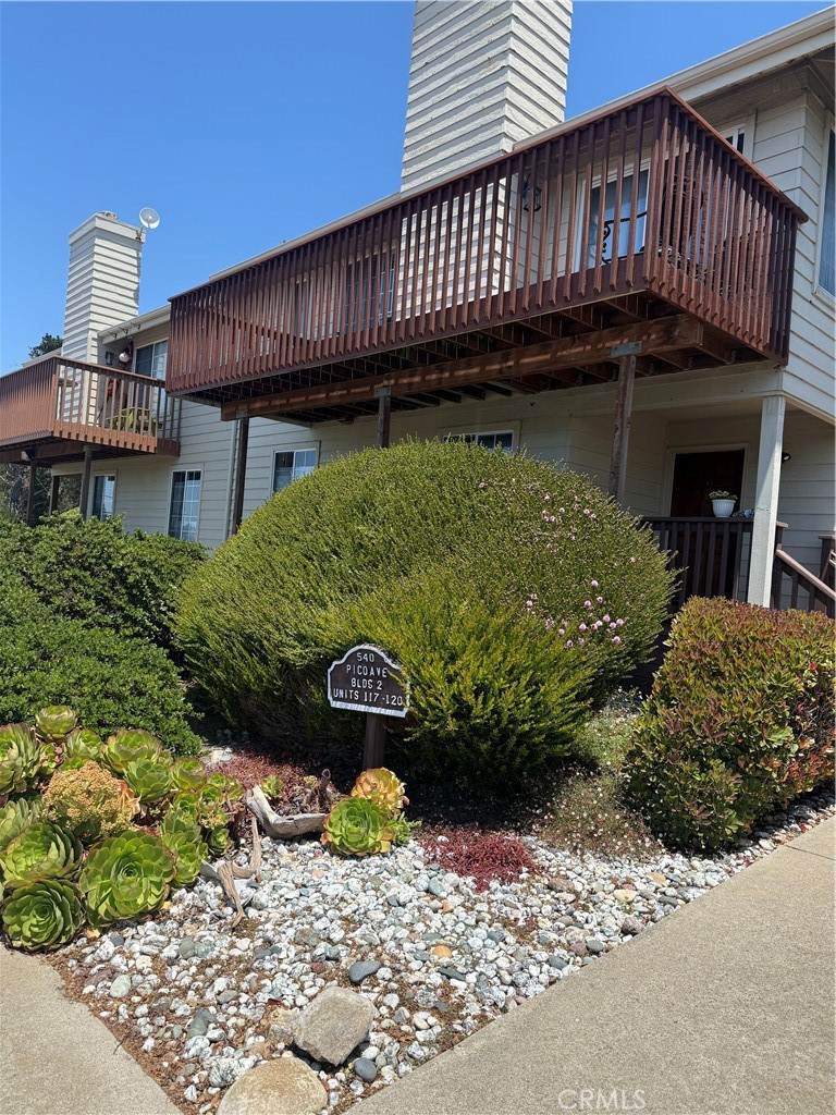 540 Pico - Photo 1
