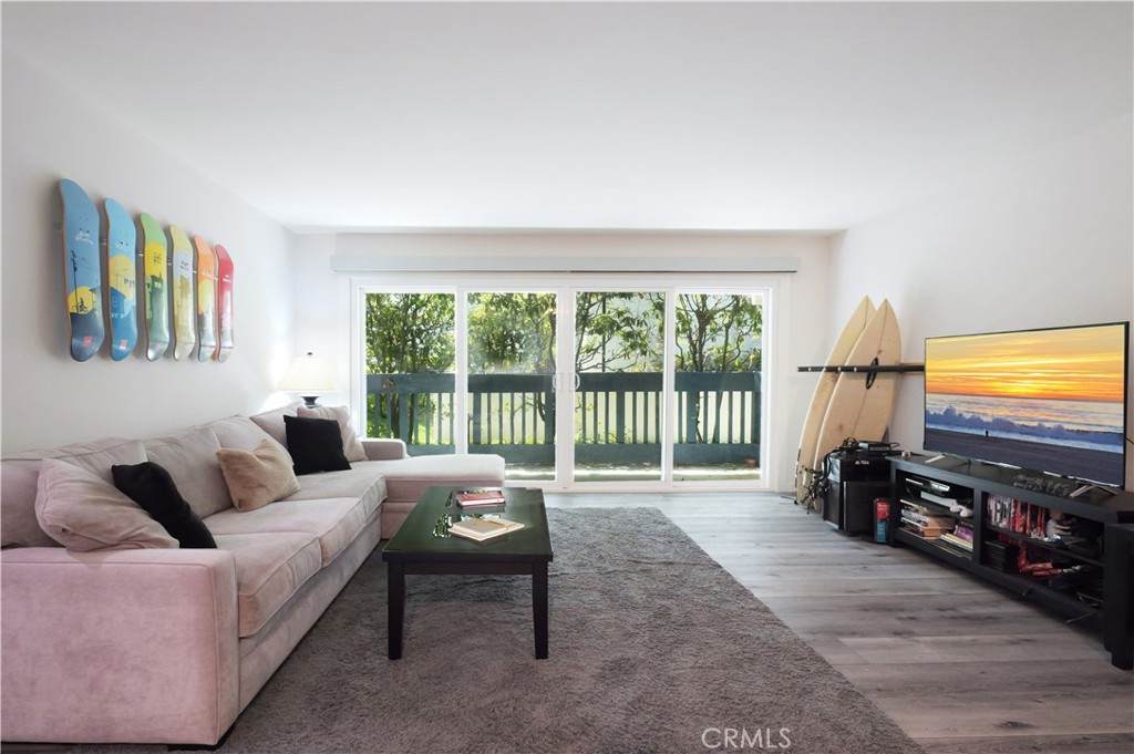 607 Prospect - Photo 1