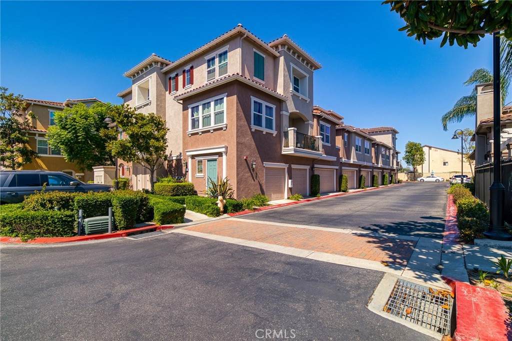 8053 Picasso - Photo 1